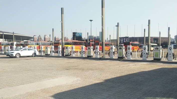 Automobile GB/T stazione rapida CCS 60KW del caricatore di Livello 3 EV con l'esposizione della pubblicità